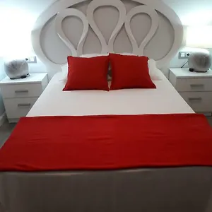 Apartment Carihuela New Design On, Torremolinos